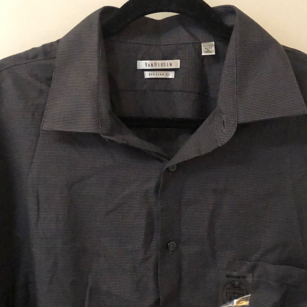 Men’s Van Heusen Long Sleeve Dress Shirt